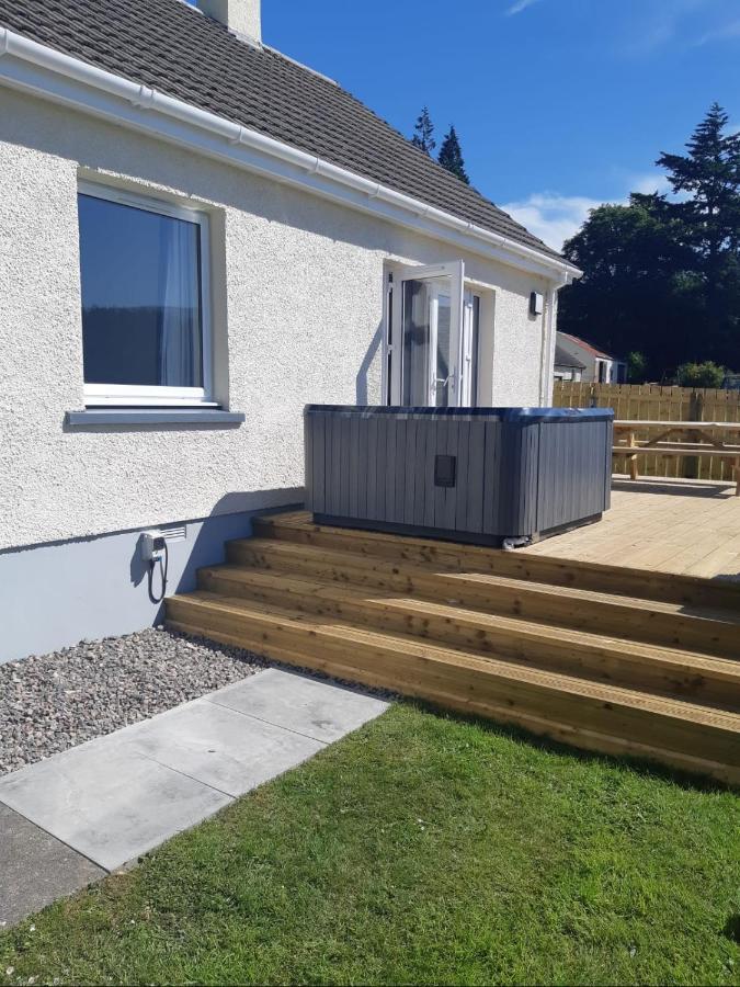 Loch Ness Cottage Fort Augustus Exterior photo