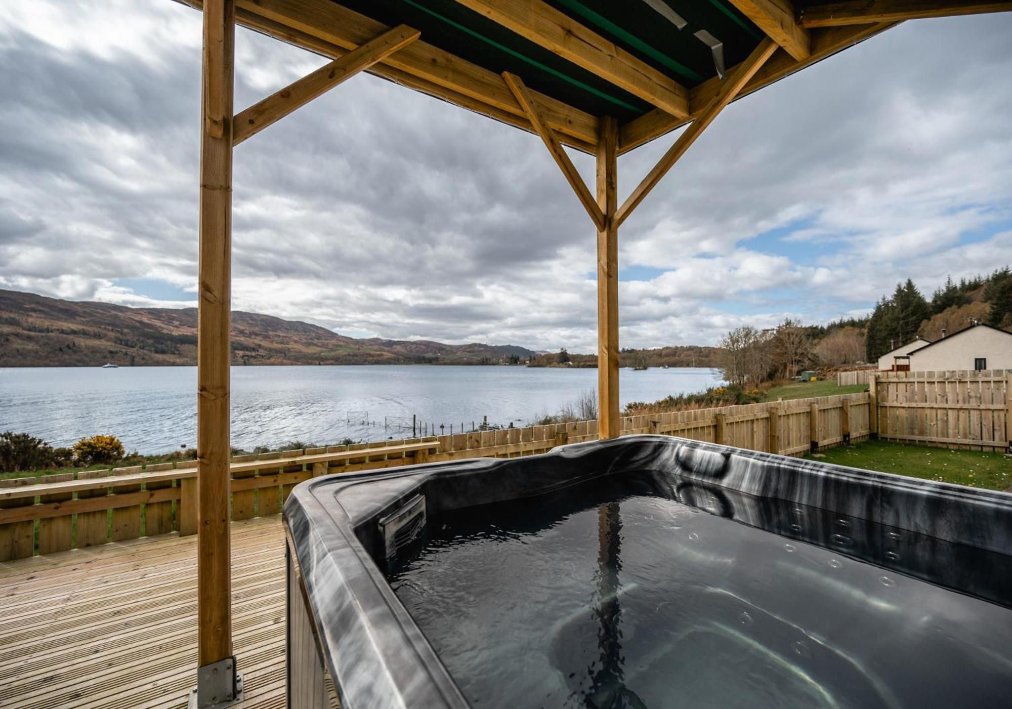Loch Ness Cottage Fort Augustus Exterior photo